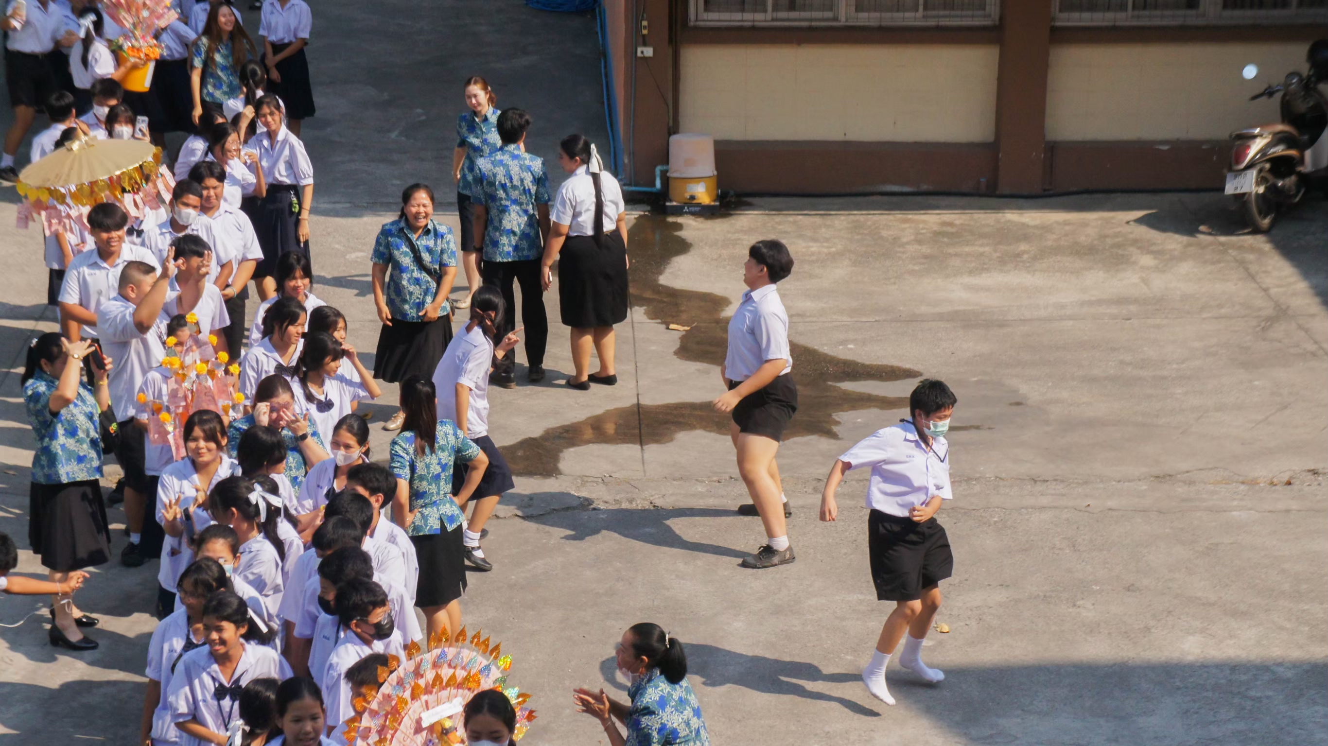 image12